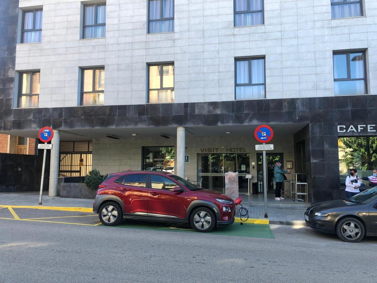 Visit Hotel Caspe Eksteriør billede