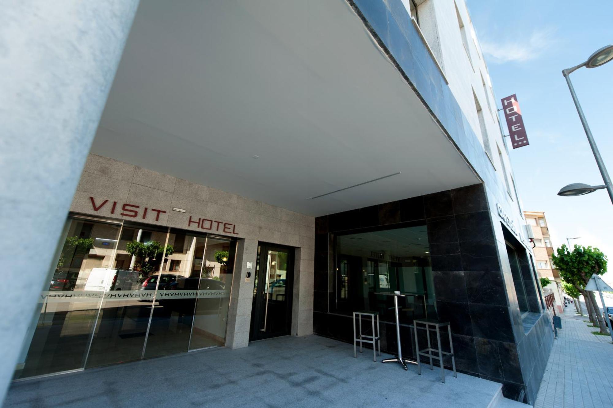 Visit Hotel Caspe Eksteriør billede